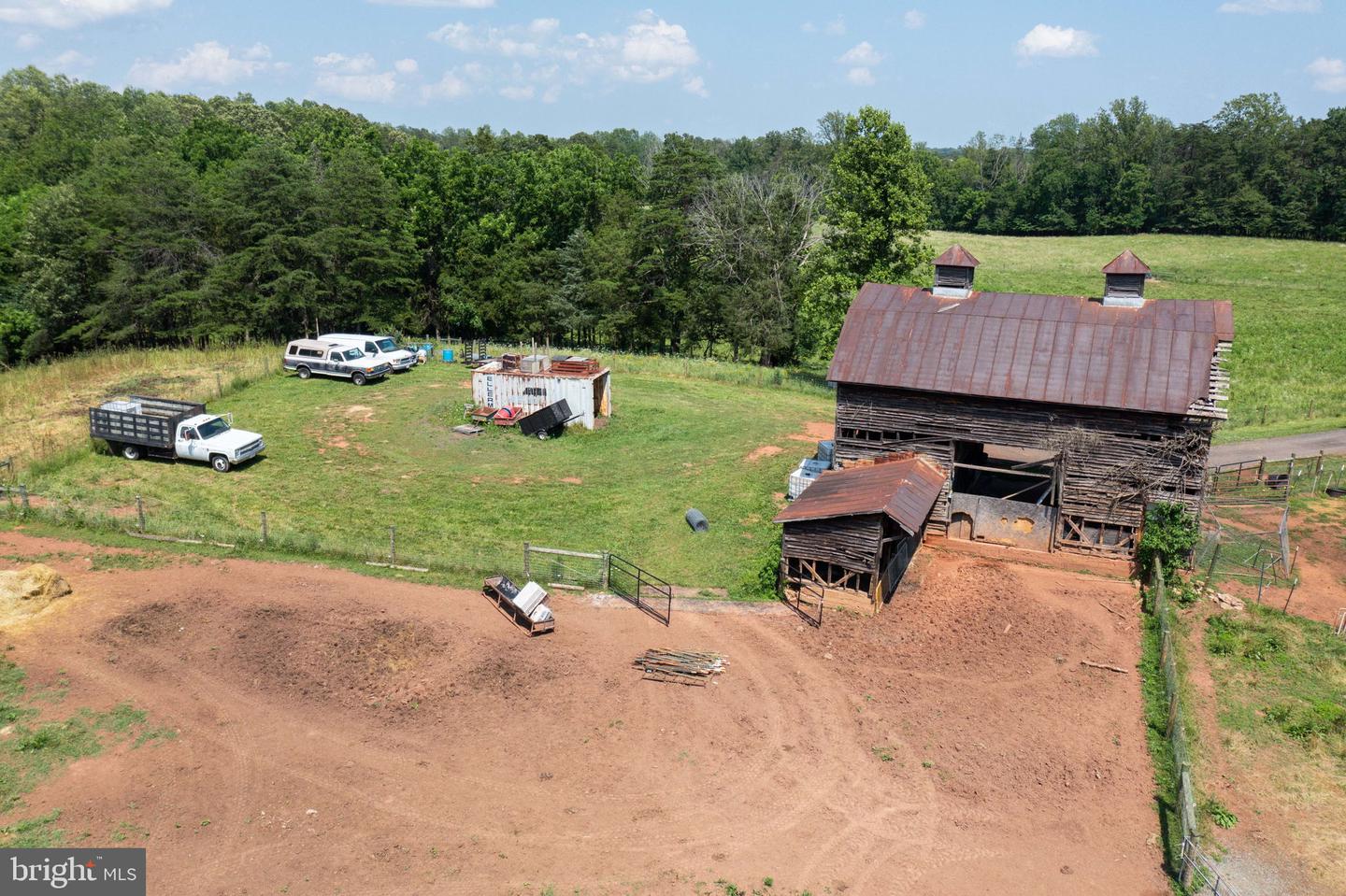 11997 BRISTERSBURG RD, MIDLAND, Virginia 22728, ,Farm,For sale,11997 BRISTERSBURG RD,VAFQ2017354 MLS # VAFQ2017354
