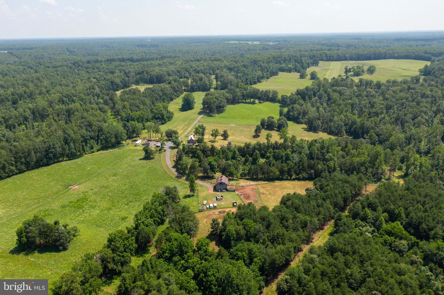 11997 BRISTERSBURG RD, MIDLAND, Virginia 22728, ,Farm,For sale,11997 BRISTERSBURG RD,VAFQ2017354 MLS # VAFQ2017354