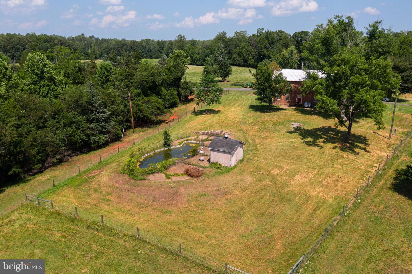11997 BRISTERSBURG RD, MIDLAND, Virginia 22728, ,Farm,For sale,11997 BRISTERSBURG RD,VAFQ2017354 MLS # VAFQ2017354
