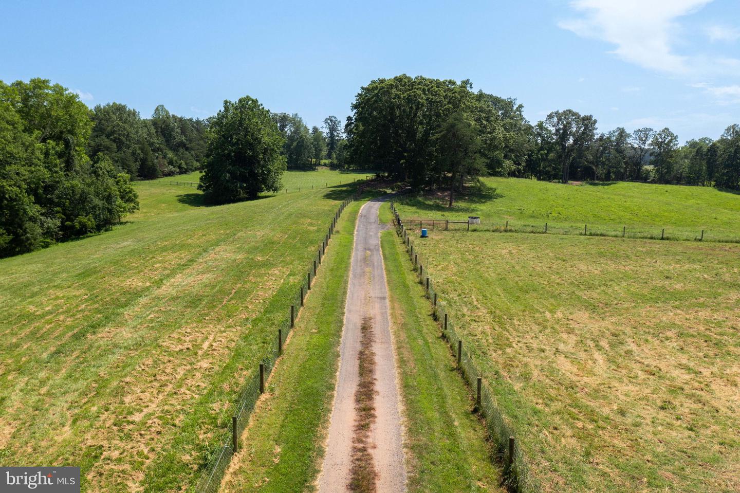 11997 BRISTERSBURG RD, MIDLAND, Virginia 22728, ,Farm,For sale,11997 BRISTERSBURG RD,VAFQ2017354 MLS # VAFQ2017354
