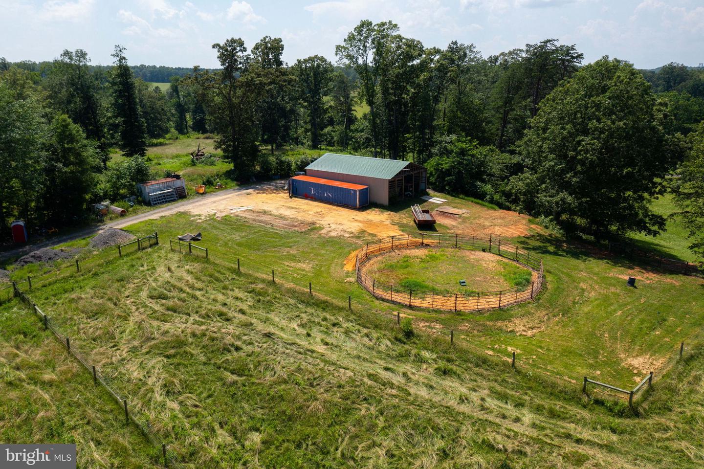 11997 BRISTERSBURG RD, MIDLAND, Virginia 22728, ,Farm,For sale,11997 BRISTERSBURG RD,VAFQ2017354 MLS # VAFQ2017354