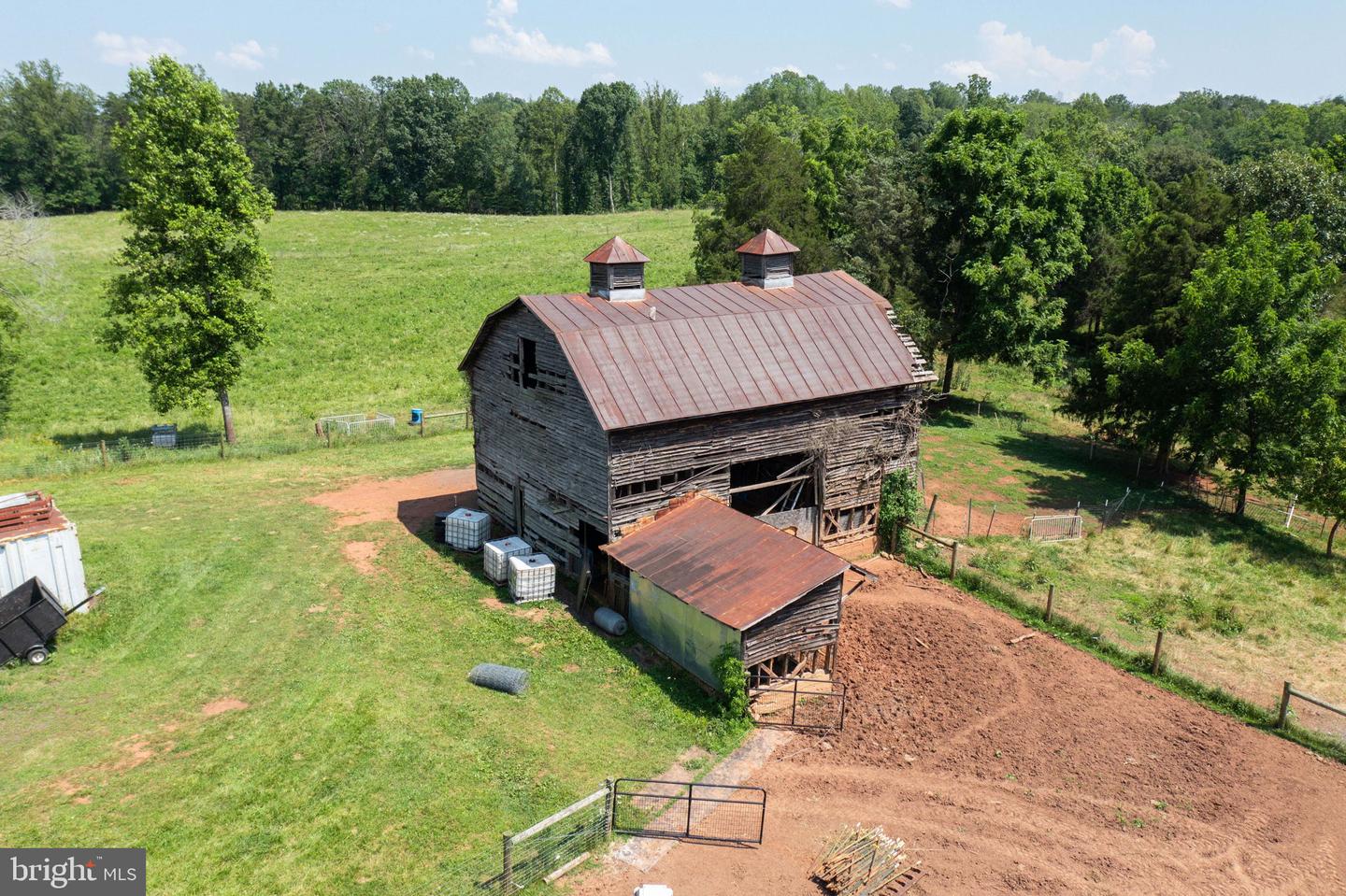 11997 BRISTERSBURG RD, MIDLAND, Virginia 22728, ,Farm,For sale,11997 BRISTERSBURG RD,VAFQ2017354 MLS # VAFQ2017354