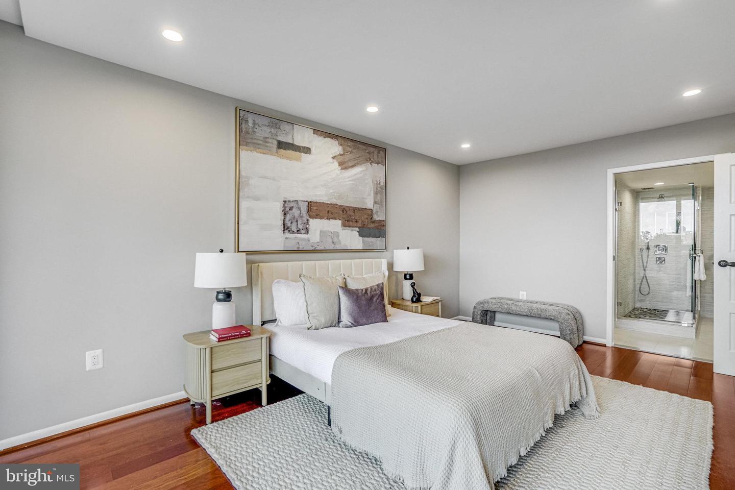 400 MADISON ST #704, ALEXANDRIA, Virginia 22314, 2 Bedrooms Bedrooms, ,2 BathroomsBathrooms,Residential,For sale,400 MADISON ST #704,VAAX2042638 MLS # VAAX2042638