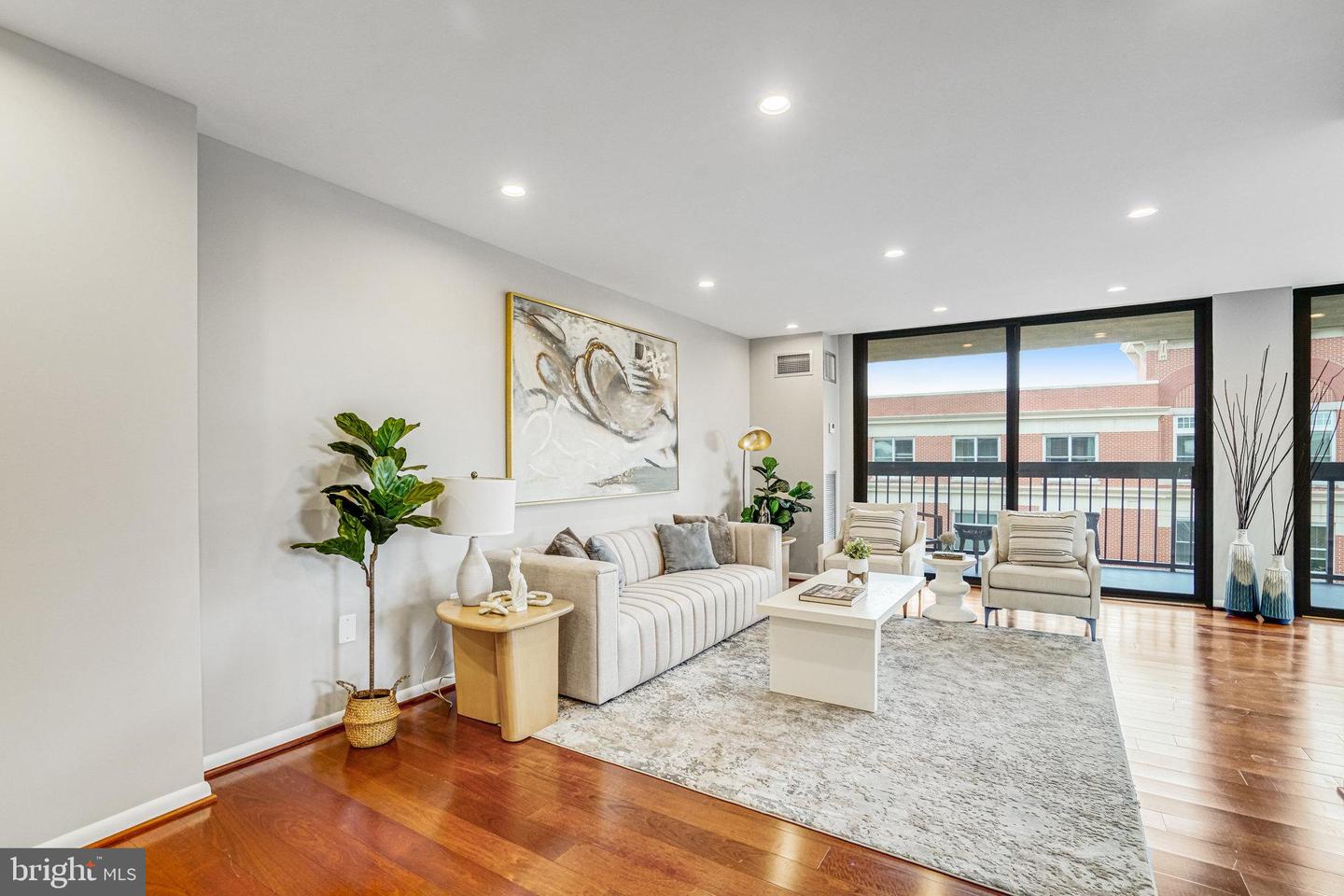 400 MADISON ST #704, ALEXANDRIA, Virginia 22314, 2 Bedrooms Bedrooms, ,2 BathroomsBathrooms,Residential,For sale,400 MADISON ST #704,VAAX2042638 MLS # VAAX2042638