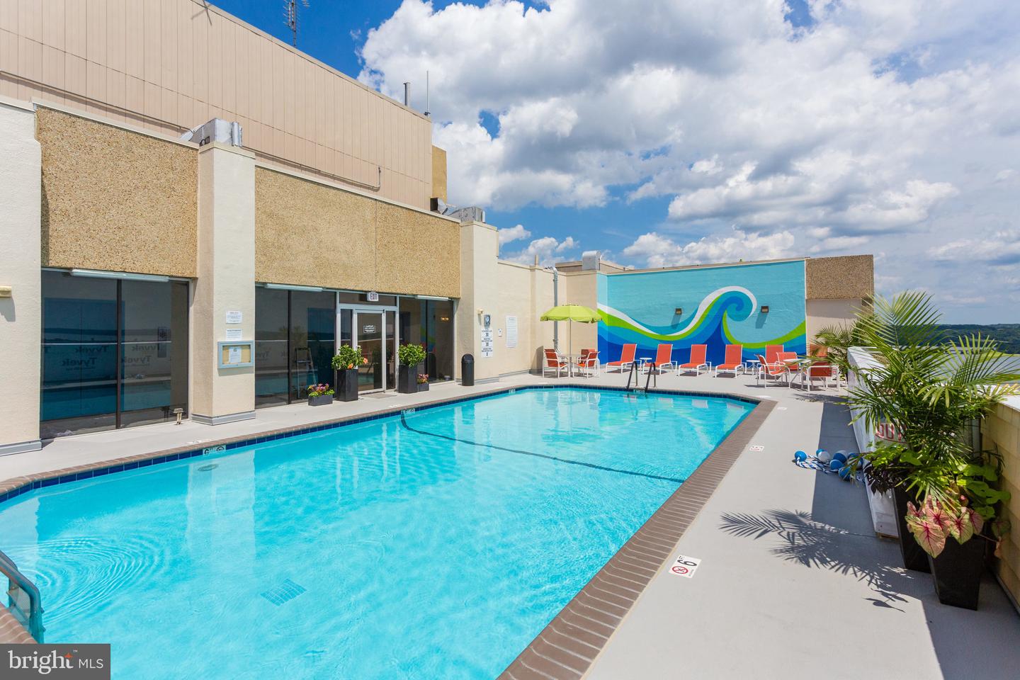 400 MADISON ST #704, ALEXANDRIA, Virginia 22314, 2 Bedrooms Bedrooms, ,2 BathroomsBathrooms,Residential,For sale,400 MADISON ST #704,VAAX2042638 MLS # VAAX2042638