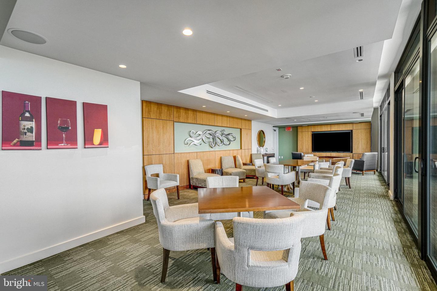400 MADISON ST #704, ALEXANDRIA, Virginia 22314, 2 Bedrooms Bedrooms, ,2 BathroomsBathrooms,Residential,For sale,400 MADISON ST #704,VAAX2042638 MLS # VAAX2042638