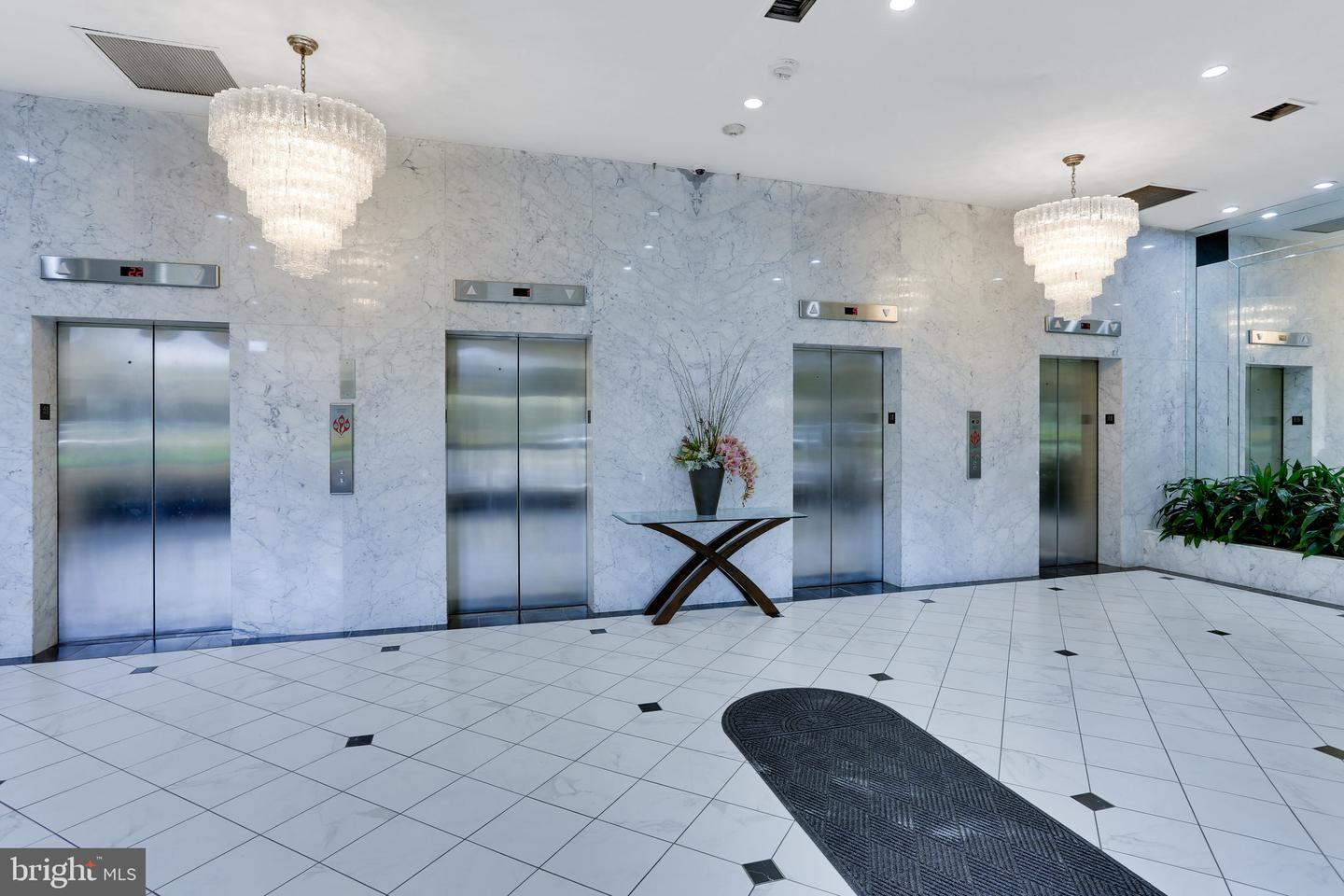 400 MADISON ST #704, ALEXANDRIA, Virginia 22314, 2 Bedrooms Bedrooms, ,2 BathroomsBathrooms,Residential,For sale,400 MADISON ST #704,VAAX2042638 MLS # VAAX2042638