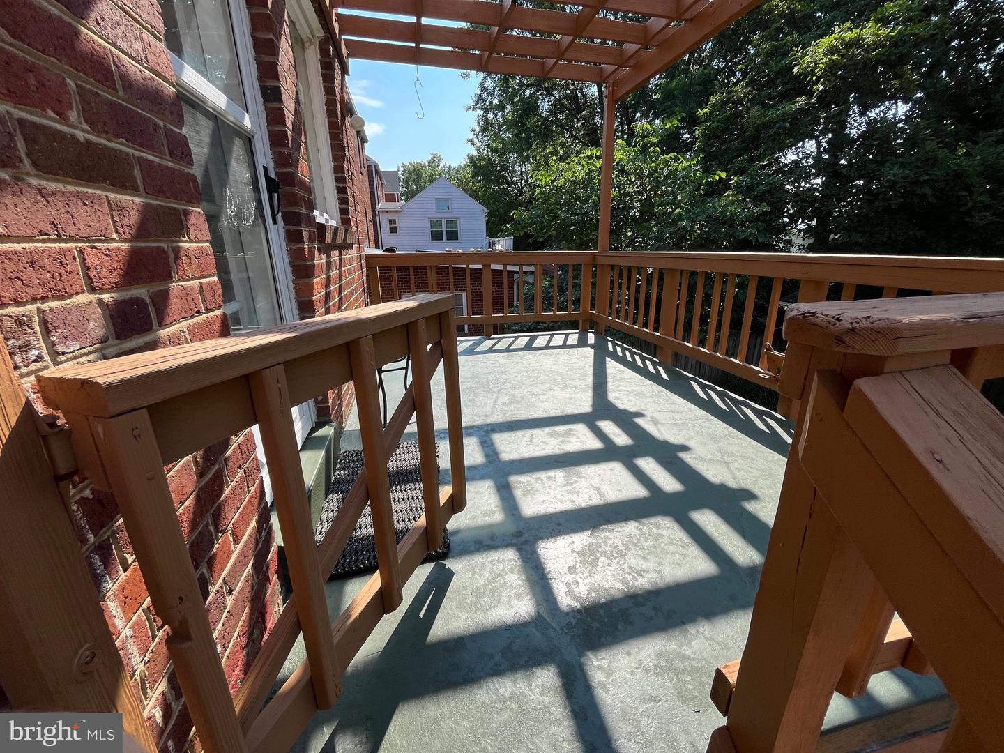 6012 19TH ST N, ARLINGTON, Virginia 22205, 3 Bedrooms Bedrooms, ,1 BathroomBathrooms,Residential,For sale,6012 19TH ST N,VAAR2054684 MLS # VAAR2054684