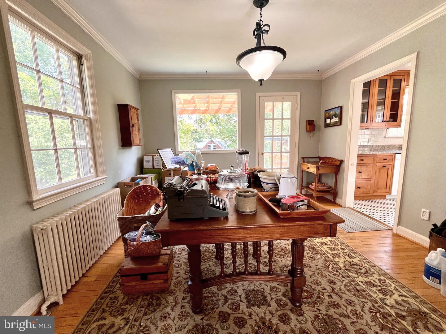 6012 19TH ST N, ARLINGTON, Virginia 22205, 3 Bedrooms Bedrooms, ,1 BathroomBathrooms,Residential,For sale,6012 19TH ST N,VAAR2054684 MLS # VAAR2054684
