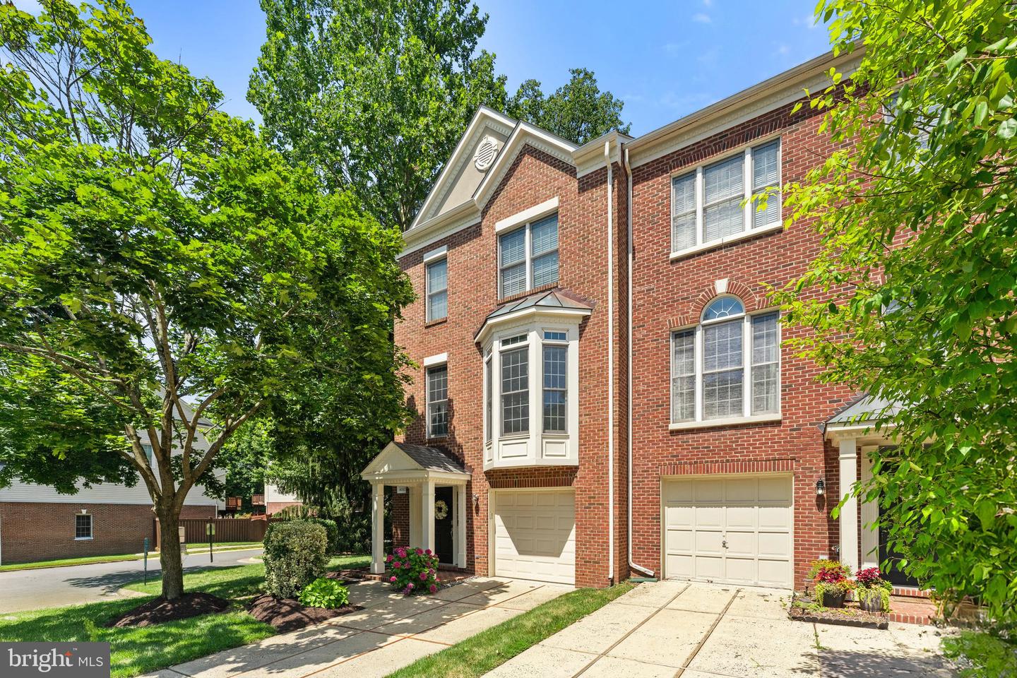 4042 WERTHERS CT, FAIRFAX, Virginia 22030, 3 Bedrooms Bedrooms, ,3 BathroomsBathrooms,Residential,For sale,4042 WERTHERS CT,VAFX2229484 MLS # VAFX2229484