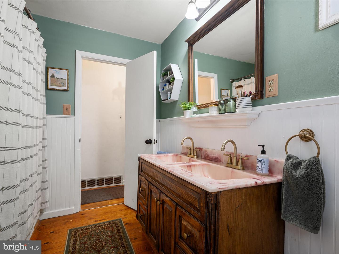 112 FAIRWAY DR, WINCHESTER, Virginia 22602, 3 Bedrooms Bedrooms, ,1 BathroomBathrooms,Residential,For sale,112 FAIRWAY DR,VAFV2033012 MLS # VAFV2033012
