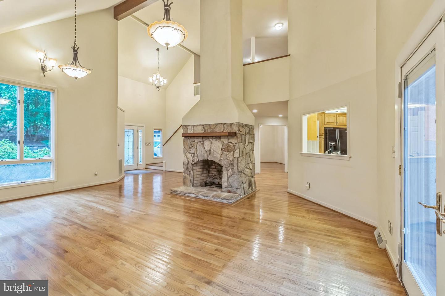 1425 CLEARBROOK LN, CHARLOTTESVILLE, Virginia 22911, 5 Bedrooms Bedrooms, ,4 BathroomsBathrooms,Residential,For sale,1425 CLEARBROOK LN,VAAB2000910 MLS # VAAB2000910