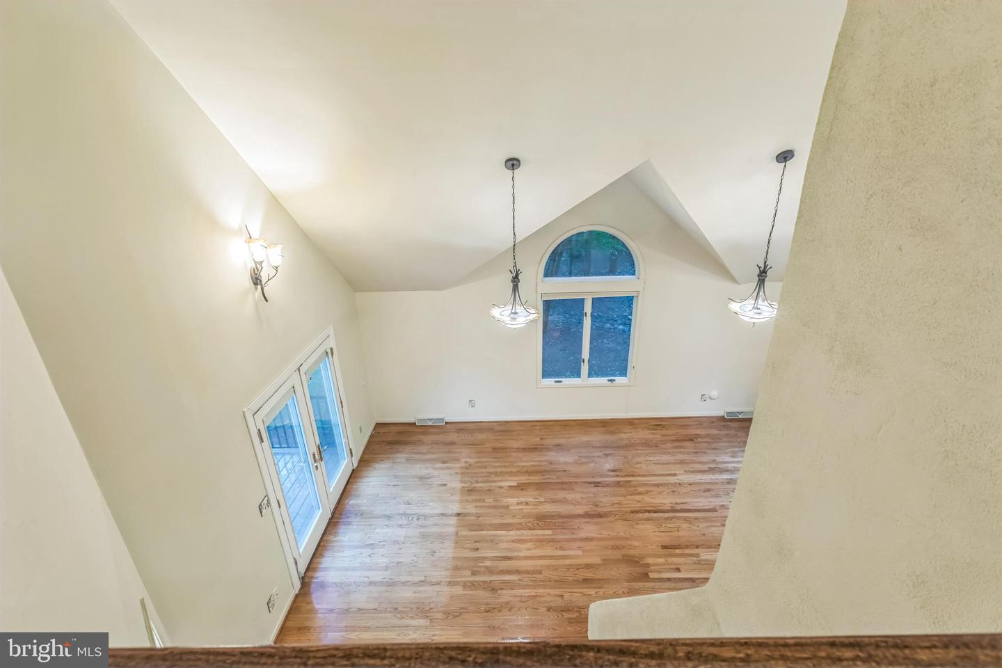 1425 CLEARBROOK LN, CHARLOTTESVILLE, Virginia 22911, 5 Bedrooms Bedrooms, ,4 BathroomsBathrooms,Residential,For sale,1425 CLEARBROOK LN,VAAB2000910 MLS # VAAB2000910