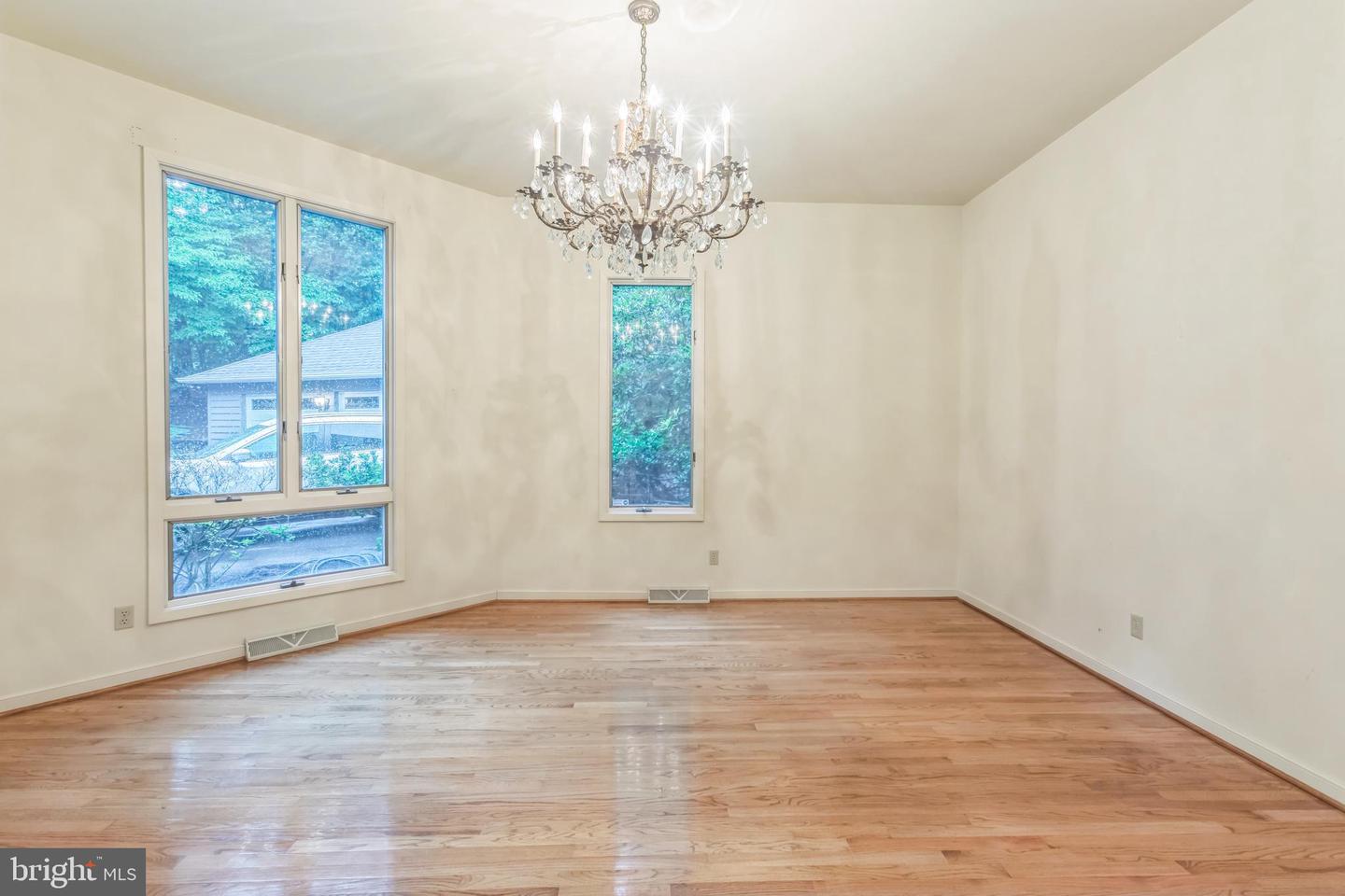 1425 CLEARBROOK LN, CHARLOTTESVILLE, Virginia 22911, 5 Bedrooms Bedrooms, ,4 BathroomsBathrooms,Residential,For sale,1425 CLEARBROOK LN,VAAB2000910 MLS # VAAB2000910