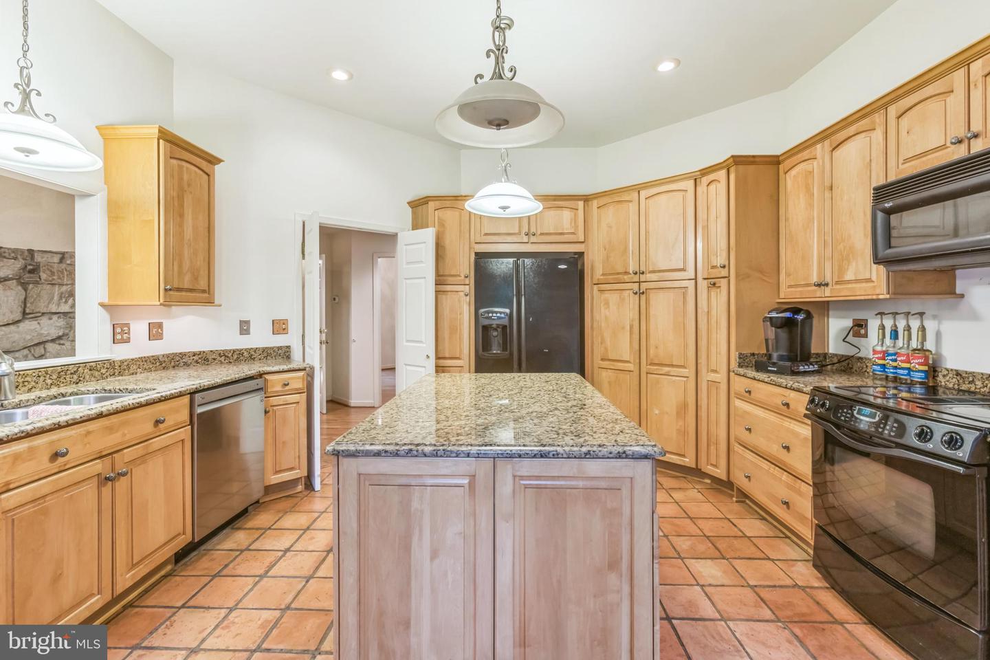 1425 CLEARBROOK LN, CHARLOTTESVILLE, Virginia 22911, 5 Bedrooms Bedrooms, ,4 BathroomsBathrooms,Residential,For sale,1425 CLEARBROOK LN,VAAB2000910 MLS # VAAB2000910
