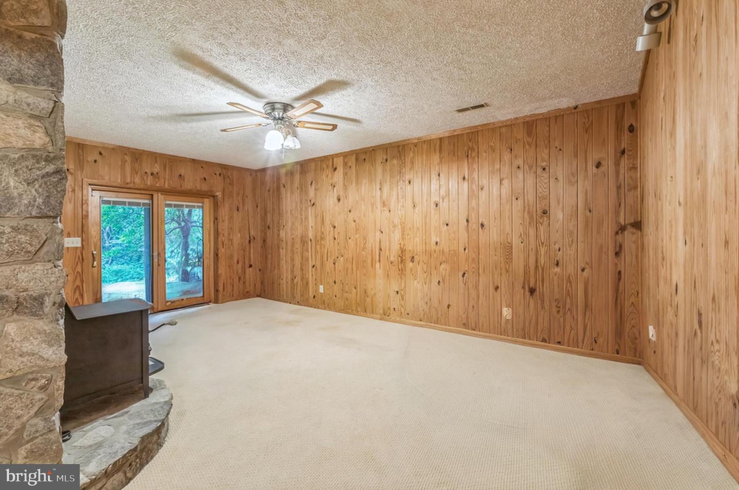 1425 CLEARBROOK LN, CHARLOTTESVILLE, Virginia 22911, 5 Bedrooms Bedrooms, ,4 BathroomsBathrooms,Residential,For sale,1425 CLEARBROOK LN,VAAB2000910 MLS # VAAB2000910