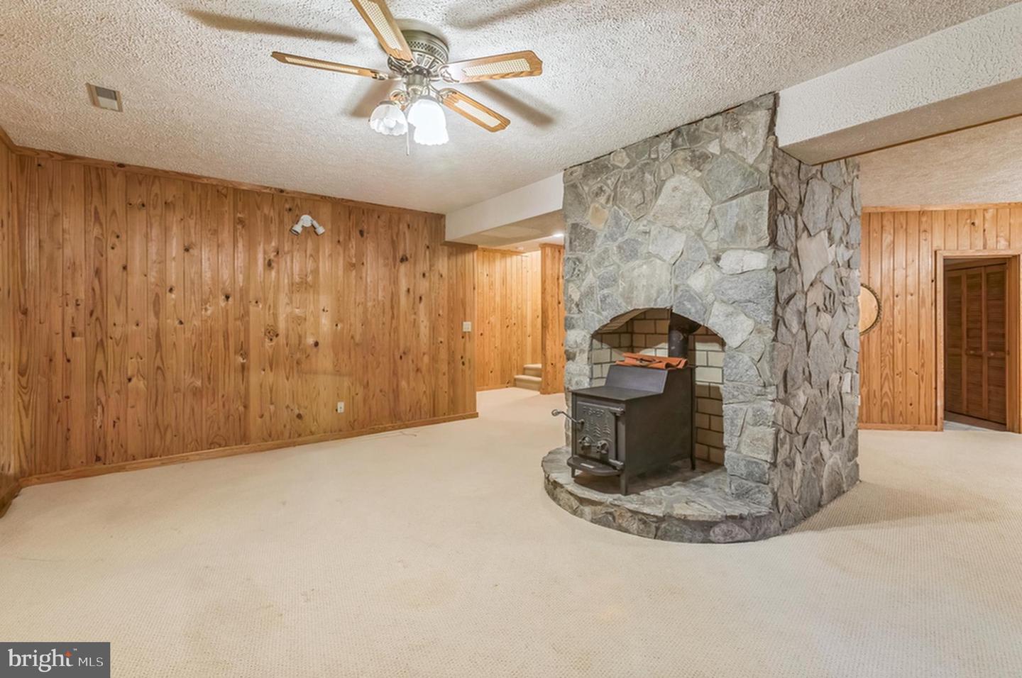 1425 CLEARBROOK LN, CHARLOTTESVILLE, Virginia 22911, 5 Bedrooms Bedrooms, ,4 BathroomsBathrooms,Residential,For sale,1425 CLEARBROOK LN,VAAB2000910 MLS # VAAB2000910