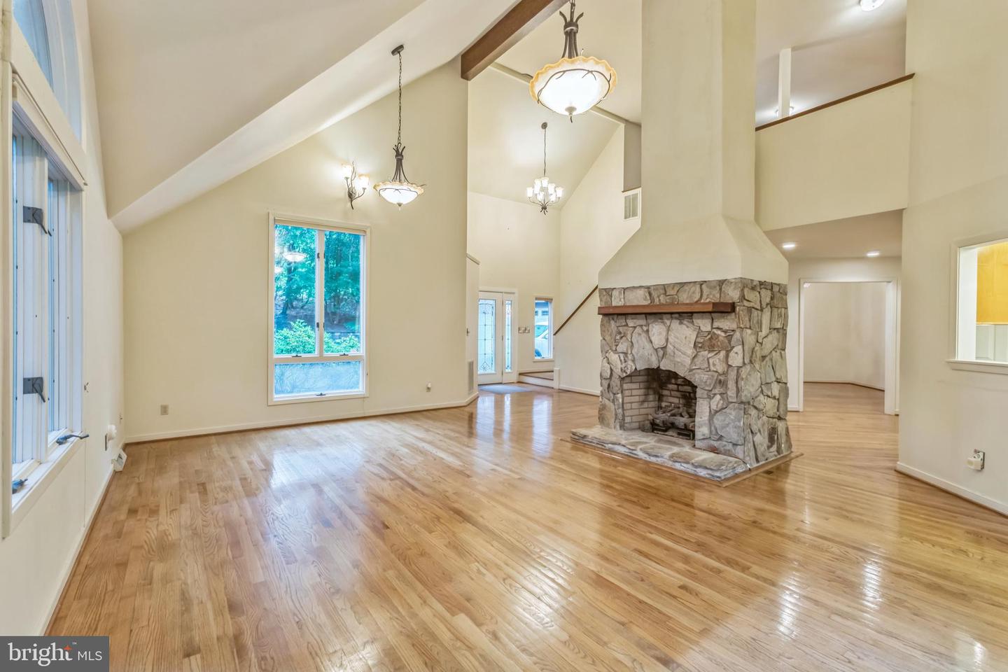 1425 CLEARBROOK LN, CHARLOTTESVILLE, Virginia 22911, 5 Bedrooms Bedrooms, ,4 BathroomsBathrooms,Residential,For sale,1425 CLEARBROOK LN,VAAB2000910 MLS # VAAB2000910