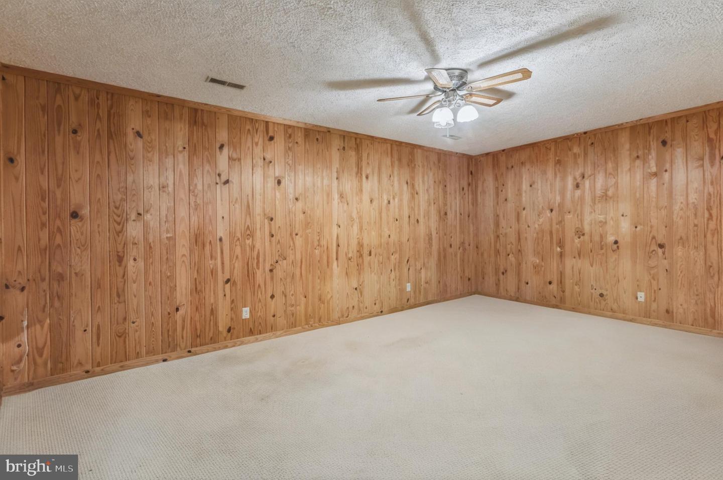 1425 CLEARBROOK LN, CHARLOTTESVILLE, Virginia 22911, 5 Bedrooms Bedrooms, ,4 BathroomsBathrooms,Residential,For sale,1425 CLEARBROOK LN,VAAB2000910 MLS # VAAB2000910