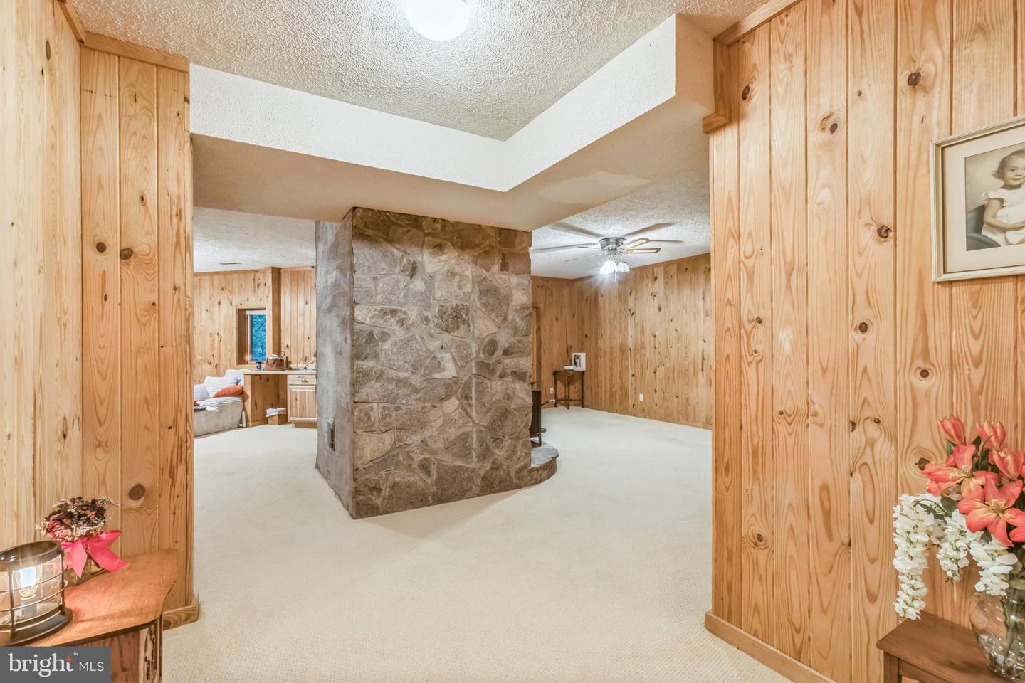 1425 CLEARBROOK LN, CHARLOTTESVILLE, Virginia 22911, 5 Bedrooms Bedrooms, ,4 BathroomsBathrooms,Residential,For sale,1425 CLEARBROOK LN,VAAB2000910 MLS # VAAB2000910