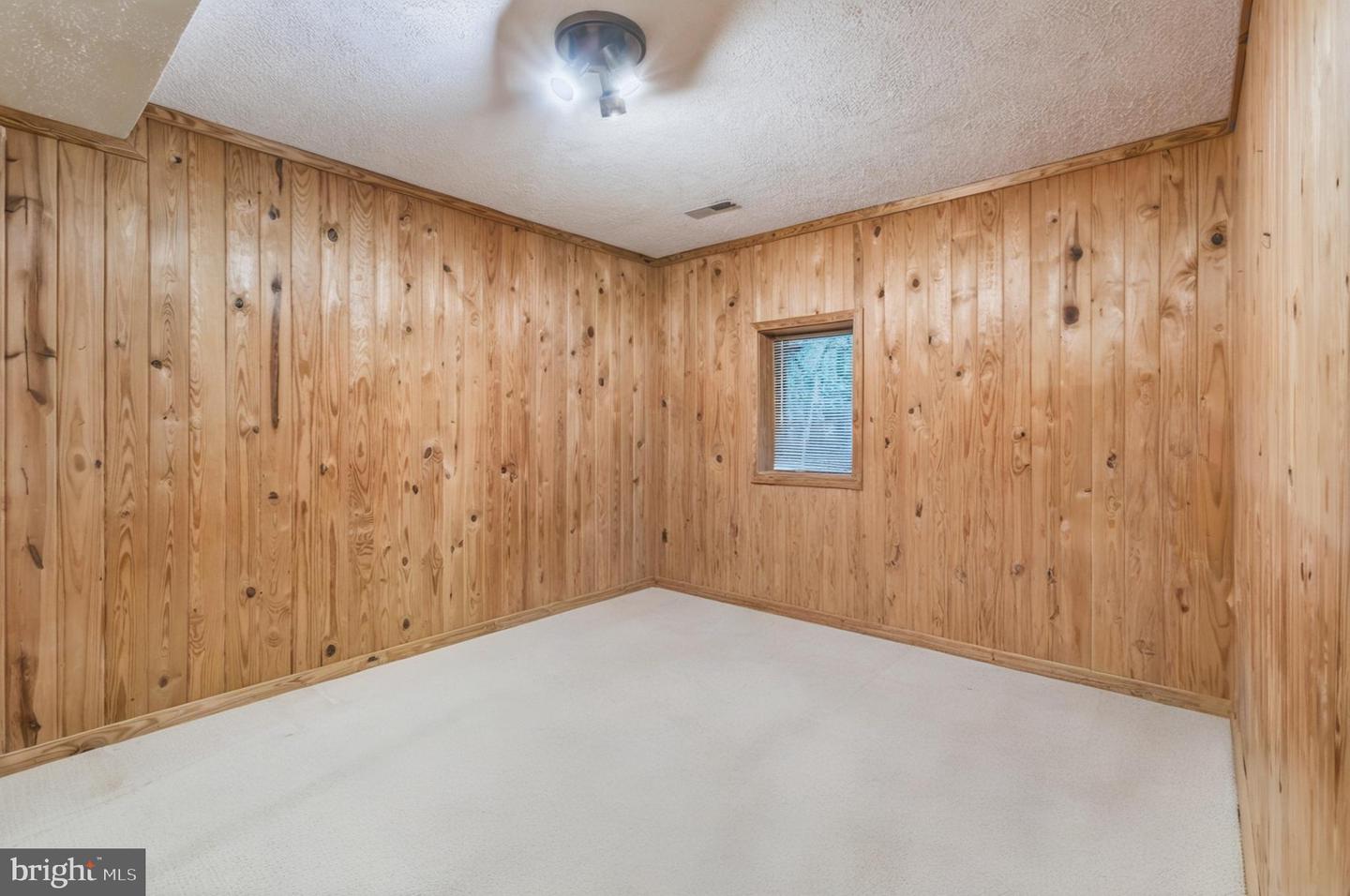 1425 CLEARBROOK LN, CHARLOTTESVILLE, Virginia 22911, 5 Bedrooms Bedrooms, ,4 BathroomsBathrooms,Residential,For sale,1425 CLEARBROOK LN,VAAB2000910 MLS # VAAB2000910