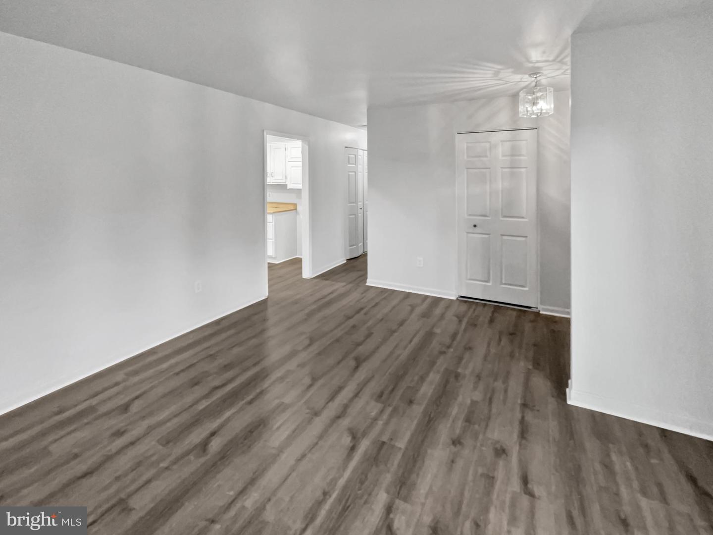 723 N YORK RD, STERLING, Virginia 20164, 3 Bedrooms Bedrooms, ,2 BathroomsBathrooms,Residential,For sale,723 N YORK RD,VALO2092648 MLS # VALO2092648