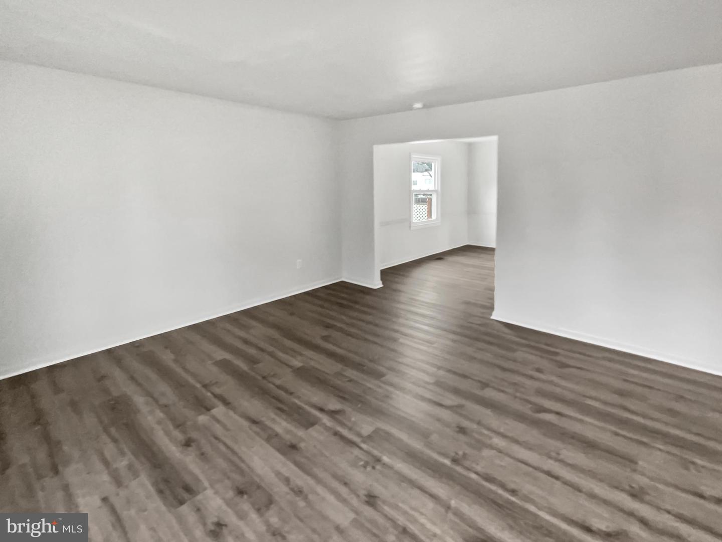 723 N YORK RD, STERLING, Virginia 20164, 3 Bedrooms Bedrooms, ,2 BathroomsBathrooms,Residential,For sale,723 N YORK RD,VALO2092648 MLS # VALO2092648