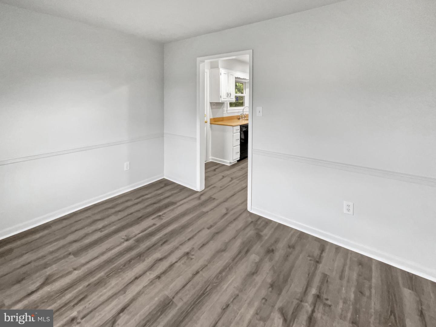 723 N YORK RD, STERLING, Virginia 20164, 3 Bedrooms Bedrooms, ,2 BathroomsBathrooms,Residential,For sale,723 N YORK RD,VALO2092648 MLS # VALO2092648