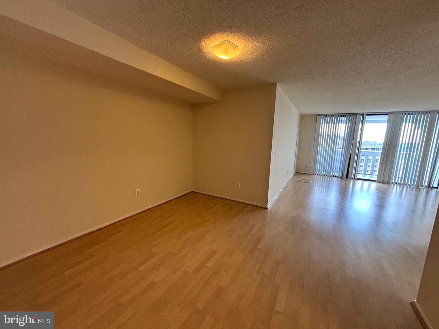 6101 EDSALL RD #1709, ALEXANDRIA, Virginia 22304, 1 Bedroom Bedrooms, ,1 BathroomBathrooms,Residential,For sale,6101 EDSALL RD #1709,VAAX2043526 MLS # VAAX2043526