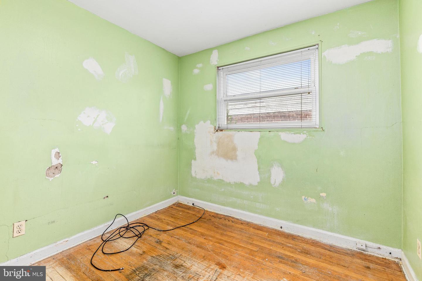 4816 8TH ST NE, WASHINGTON, District Of Columbia 20017, 3 Bedrooms Bedrooms, ,1 BathroomBathrooms,Residential,For sale,4816 8TH ST NE,DCDC2194548 MLS # DCDC2194548