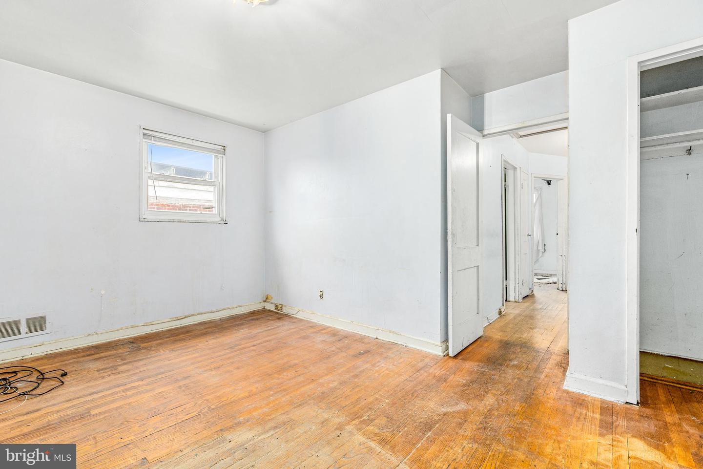 4816 8TH ST NE, WASHINGTON, District Of Columbia 20017, 3 Bedrooms Bedrooms, ,1 BathroomBathrooms,Residential,For sale,4816 8TH ST NE,DCDC2194548 MLS # DCDC2194548