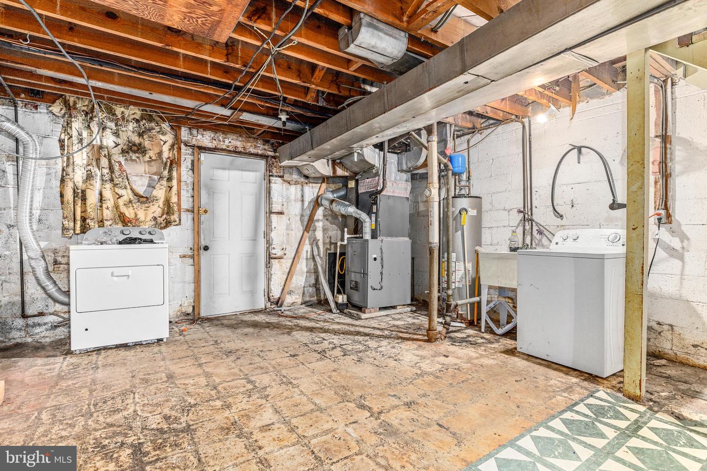 4816 8TH ST NE, WASHINGTON, District Of Columbia 20017, 3 Bedrooms Bedrooms, ,1 BathroomBathrooms,Residential,For sale,4816 8TH ST NE,DCDC2194548 MLS # DCDC2194548