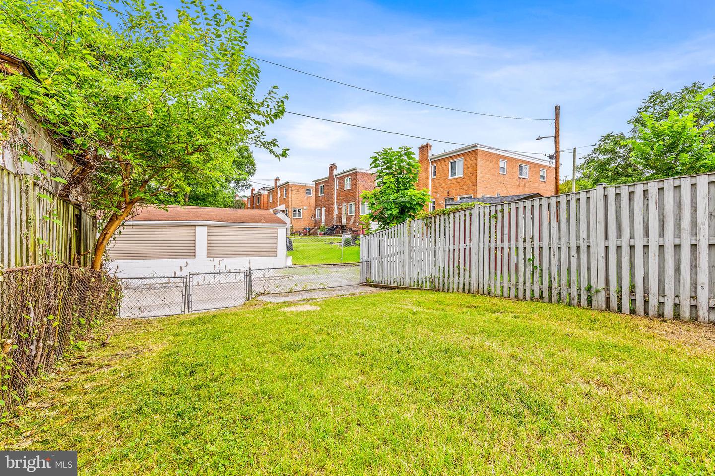 4816 8TH ST NE, WASHINGTON, District Of Columbia 20017, 3 Bedrooms Bedrooms, ,1 BathroomBathrooms,Residential,For sale,4816 8TH ST NE,DCDC2194548 MLS # DCDC2194548