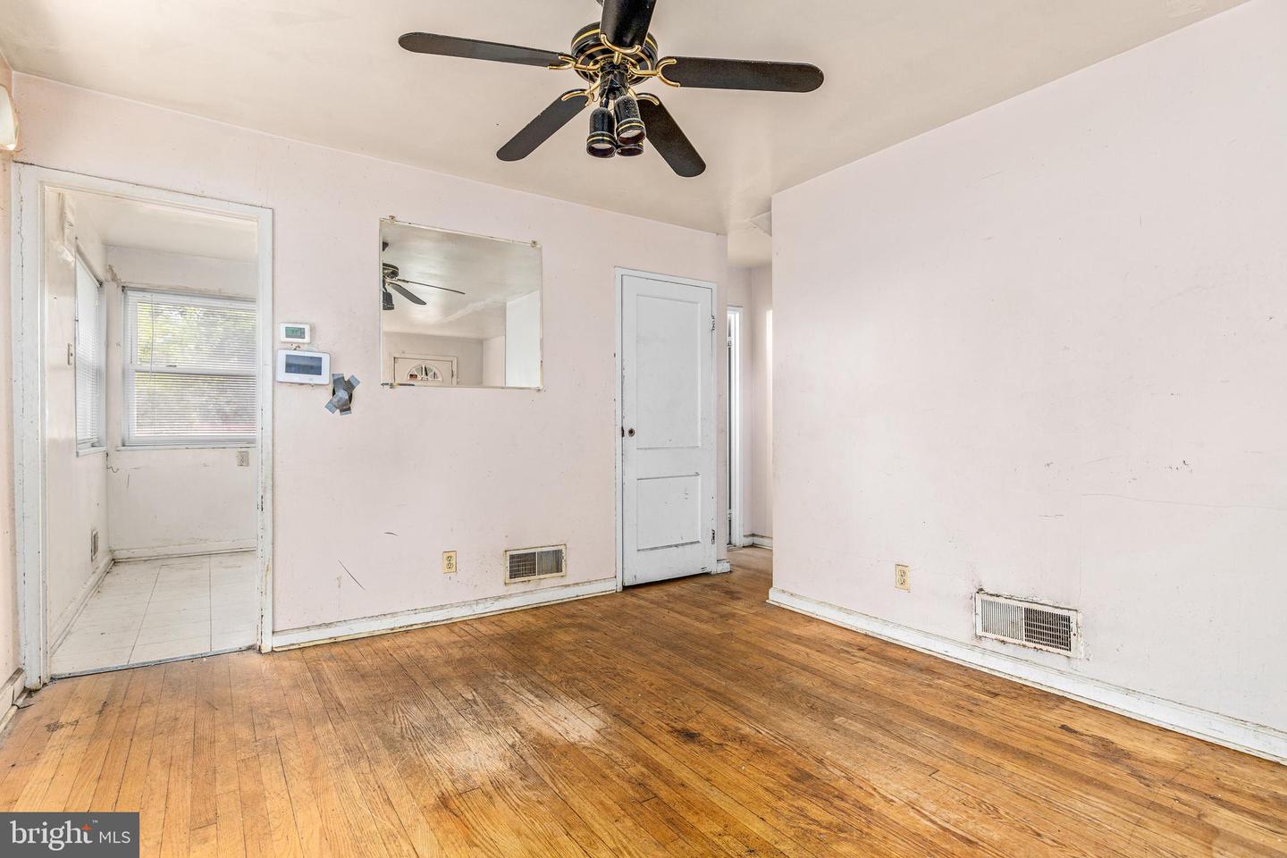 4816 8TH ST NE, WASHINGTON, District Of Columbia 20017, 3 Bedrooms Bedrooms, ,1 BathroomBathrooms,Residential,For sale,4816 8TH ST NE,DCDC2194548 MLS # DCDC2194548