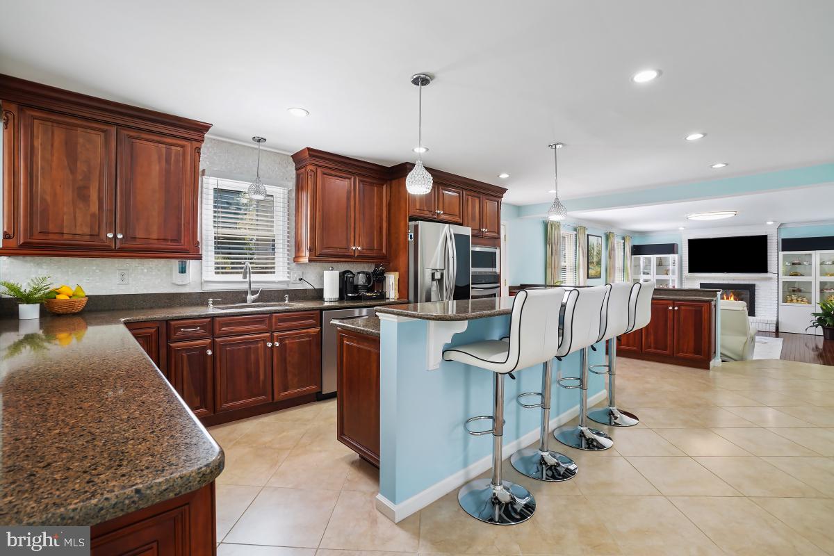 9559 PARK ST, MANASSAS, Virginia 20110, 5 Bedrooms Bedrooms, ,5 BathroomsBathrooms,Residential,For sale,9559 PARK ST,VAMN2008168 MLS # VAMN2008168