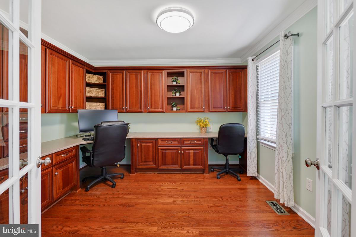 9559 PARK ST, MANASSAS, Virginia 20110, 5 Bedrooms Bedrooms, ,5 BathroomsBathrooms,Residential,For sale,9559 PARK ST,VAMN2008168 MLS # VAMN2008168