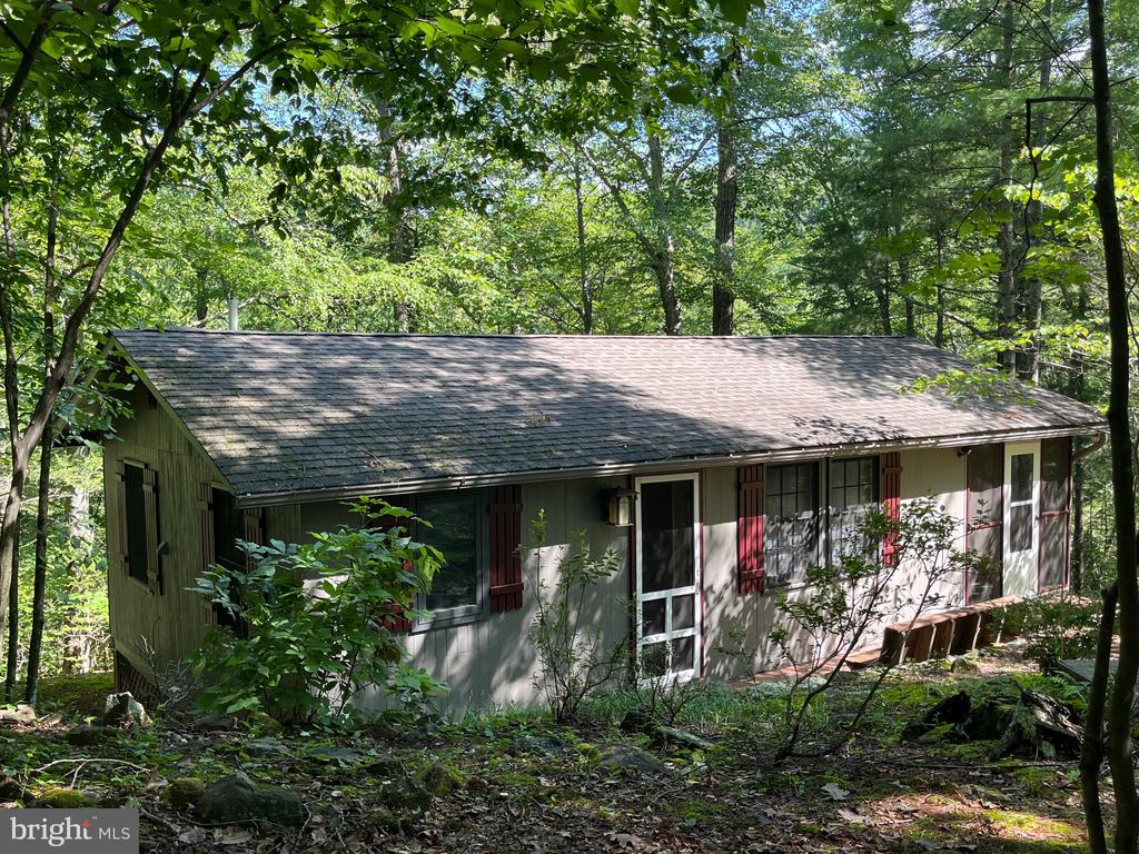 535 OLD HOLLOW RD, SPERRYVILLE, Virginia 22740, 1 Bedroom Bedrooms, ,1 BathroomBathrooms,Residential,535 OLD HOLLOW RD,VARP2002180 MLS # VARP2002180