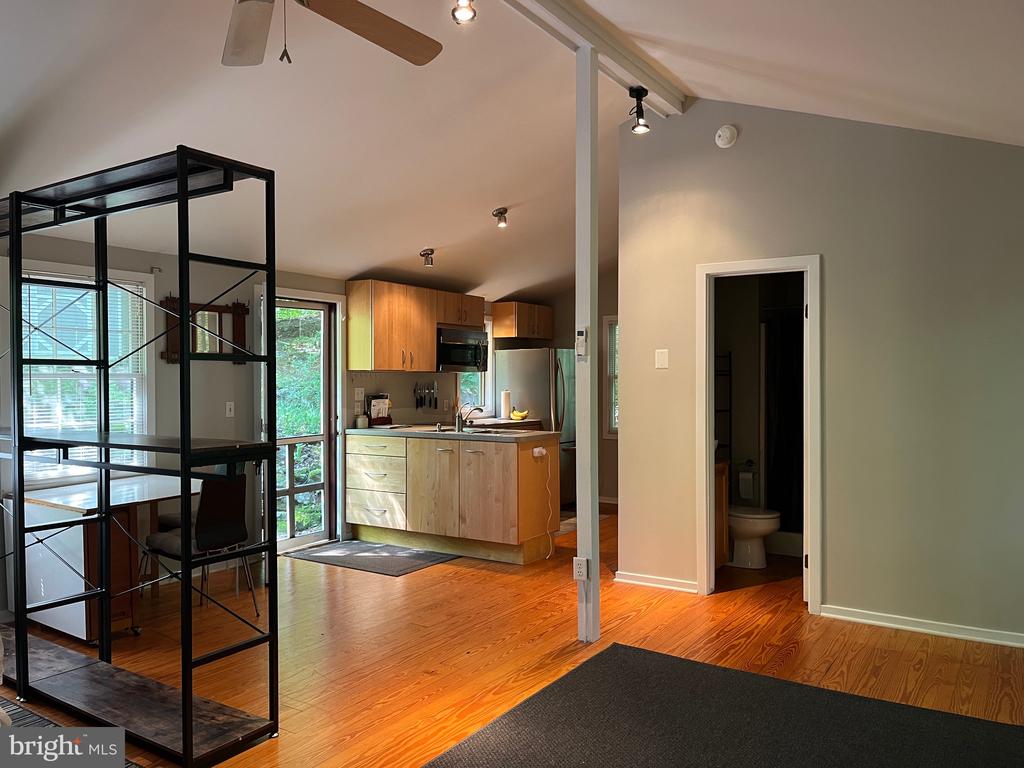 535 OLD HOLLOW RD, SPERRYVILLE, Virginia 22740, 1 Bedroom Bedrooms, ,1 BathroomBathrooms,Residential,535 OLD HOLLOW RD,VARP2002180 MLS # VARP2002180