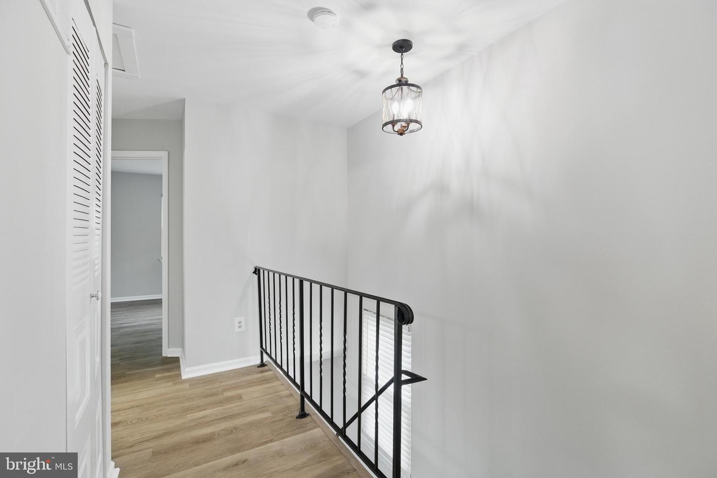 4038 SPRING RUN CT #7A, CHANTILLY, Virginia 20151, 3 Bedrooms Bedrooms, ,2 BathroomsBathrooms,Residential,For sale,4038 SPRING RUN CT #7A,VAFX2236936 MLS # VAFX2236936