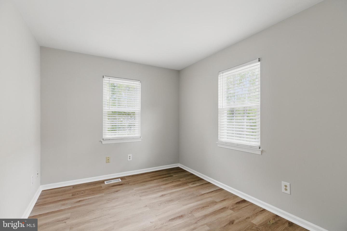 4038 SPRING RUN CT #7A, CHANTILLY, Virginia 20151, 3 Bedrooms Bedrooms, ,2 BathroomsBathrooms,Residential,For sale,4038 SPRING RUN CT #7A,VAFX2236936 MLS # VAFX2236936