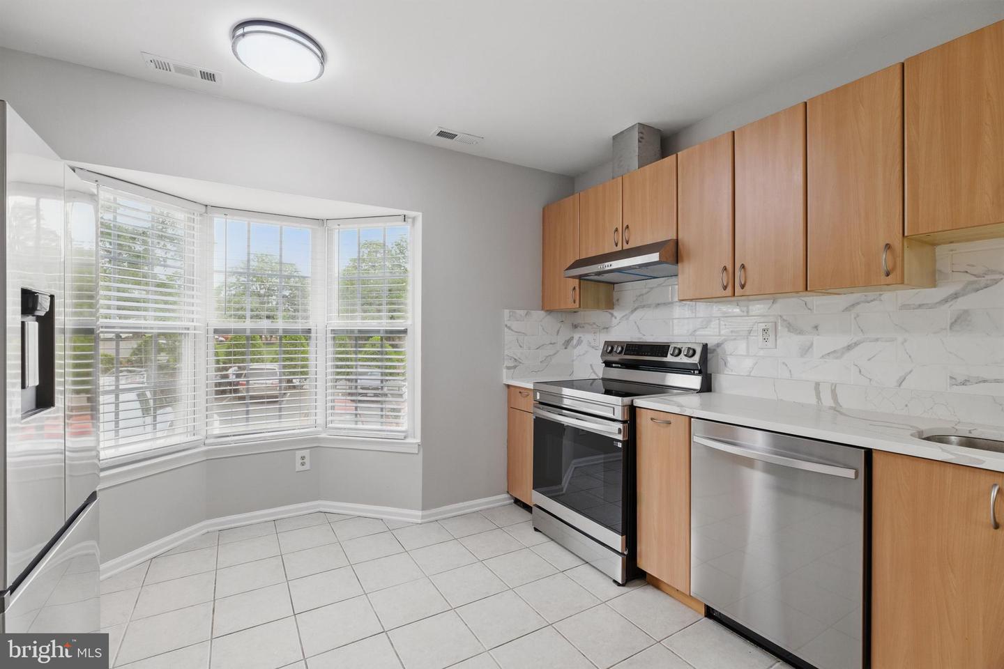 4038 SPRING RUN CT #7A, CHANTILLY, Virginia 20151, 3 Bedrooms Bedrooms, ,2 BathroomsBathrooms,Residential,For sale,4038 SPRING RUN CT #7A,VAFX2236936 MLS # VAFX2236936