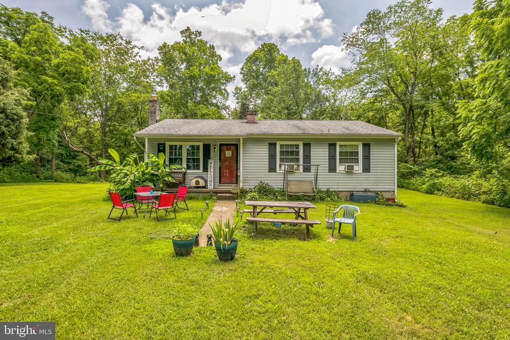 1266 STAGE JUNCTION RD, COLUMBIA, Virginia 23038, 4 Bedrooms Bedrooms, ,1 BathroomBathrooms,Residential,1266 STAGE JUNCTION RD,VAFN2000482 MLS # VAFN2000482