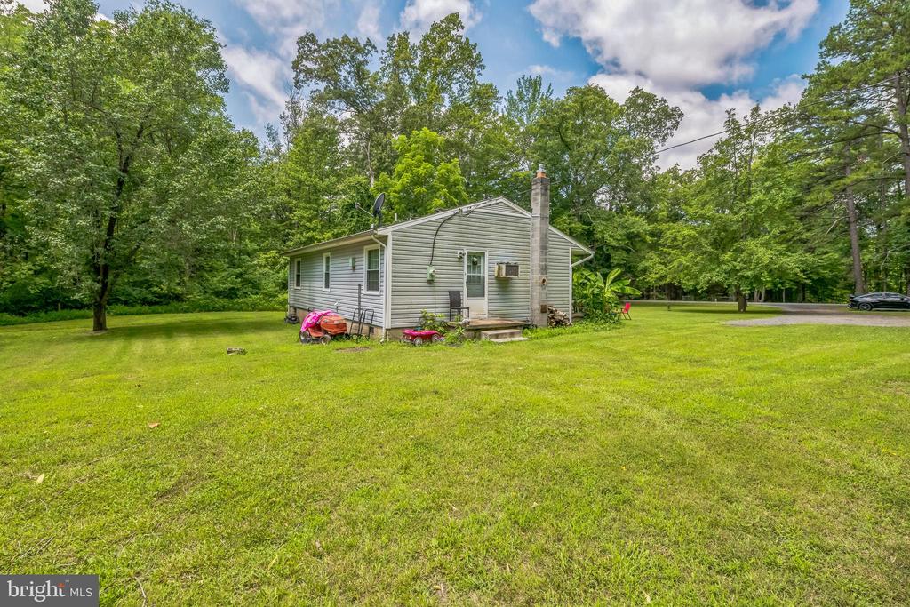 1266 STAGE JUNCTION RD, COLUMBIA, Virginia 23038, 4 Bedrooms Bedrooms, ,1 BathroomBathrooms,Residential,1266 STAGE JUNCTION RD,VAFN2000482 MLS # VAFN2000482