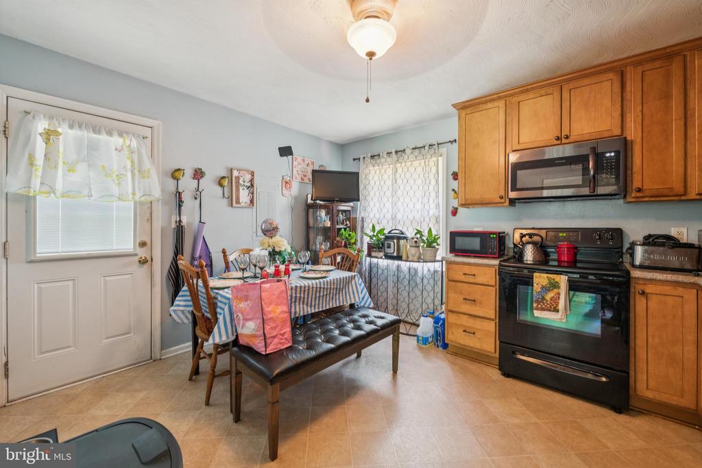 1266 STAGE JUNCTION RD, COLUMBIA, Virginia 23038, 4 Bedrooms Bedrooms, ,1 BathroomBathrooms,Residential,1266 STAGE JUNCTION RD,VAFN2000482 MLS # VAFN2000482