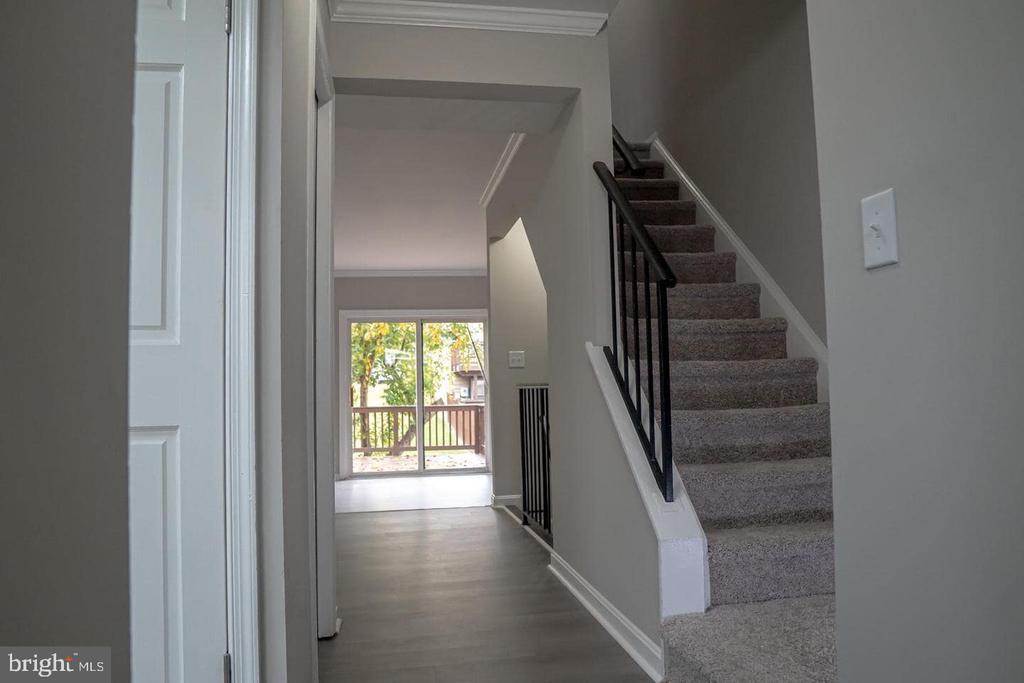 10732 WAKEMAN DR, FREDERICKSBURG, Virginia 22407, 3 Bedrooms Bedrooms, ,3 BathroomsBathrooms,Residential,BALLANTRAYE,10732 WAKEMAN DR,VASP2034588 MLS # VASP2034588
