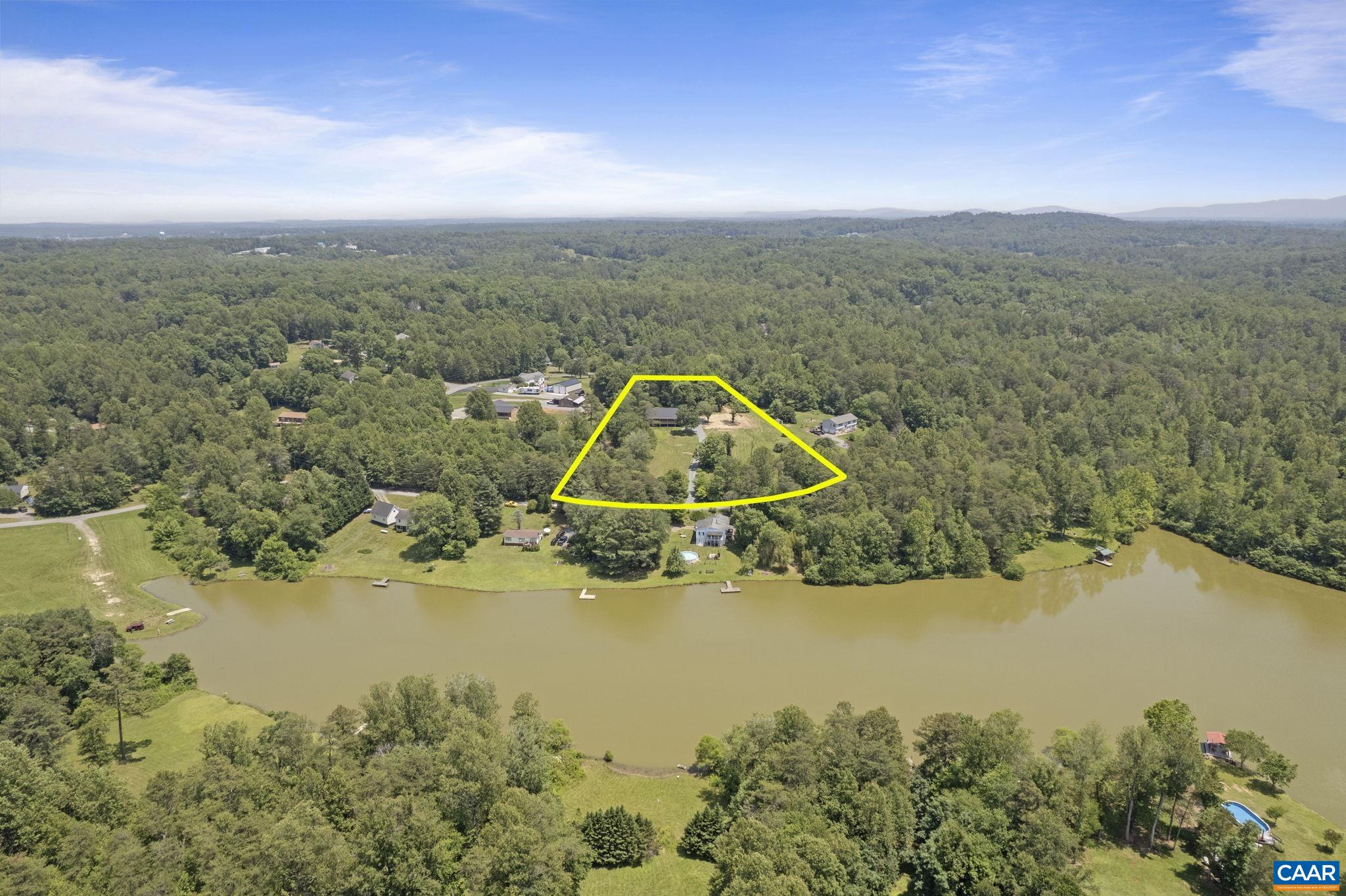 115 MONTVIEW DR, RUCKERSVILLE, Virginia 22968, 3 Bedrooms Bedrooms, ,4 BathroomsBathrooms,Residential,115 MONTVIEW DR,663564 MLS # 663564
