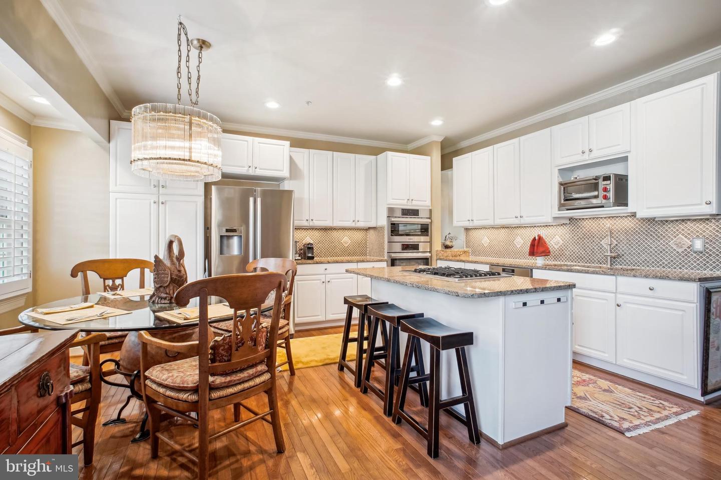 8512 BRENTHILL CT, VIENNA, Virginia 22182, 3 Bedrooms Bedrooms, ,3 BathroomsBathrooms,Residential,For sale,8512 BRENTHILL CT,VAFX2237466 MLS # VAFX2237466