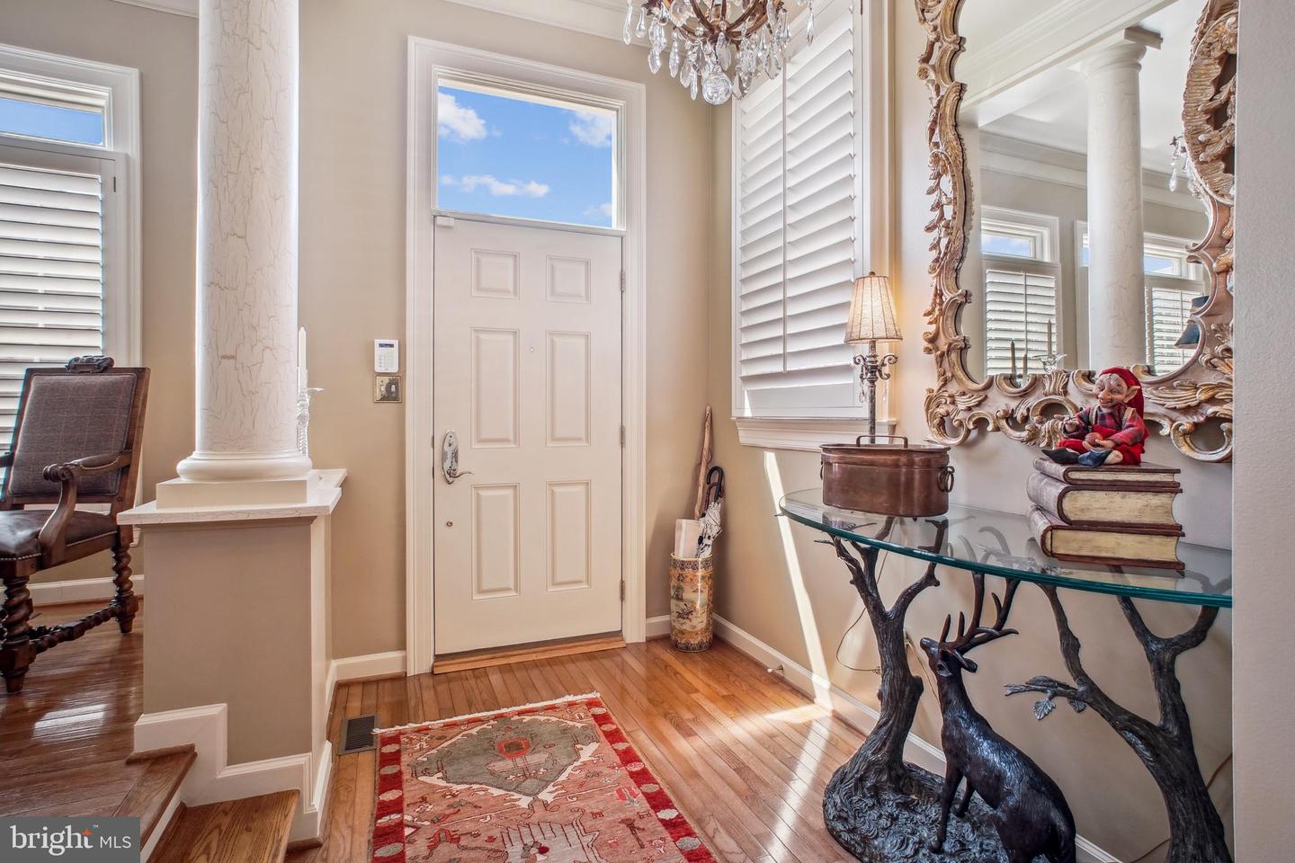 8512 BRENTHILL CT, VIENNA, Virginia 22182, 3 Bedrooms Bedrooms, ,3 BathroomsBathrooms,Residential,For sale,8512 BRENTHILL CT,VAFX2237466 MLS # VAFX2237466