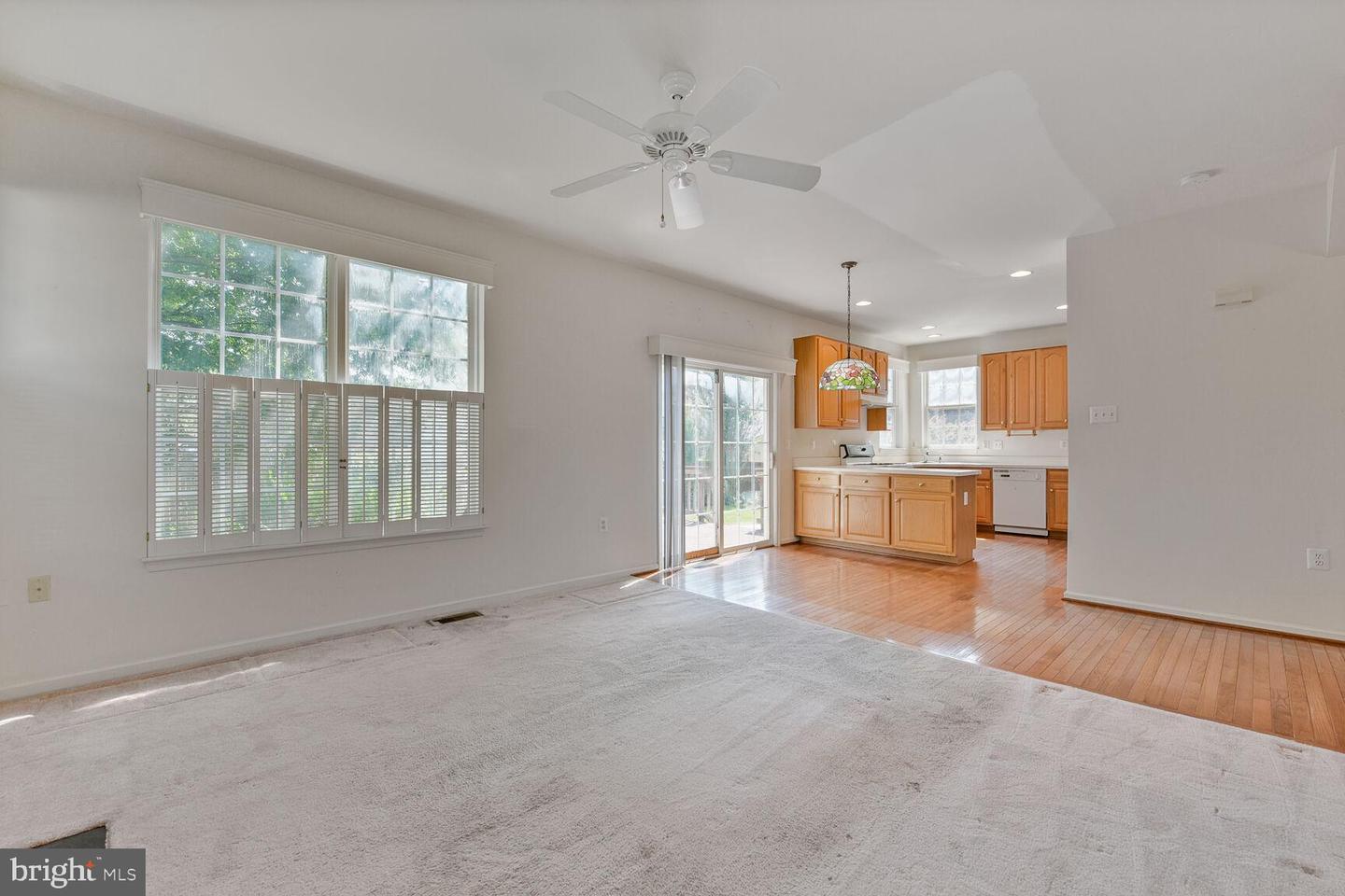 607 MARSHALL DR NE, LEESBURG, Virginia 20176, 4 Bedrooms Bedrooms, ,2 BathroomsBathrooms,Residential,For sale,607 MARSHALL DR NE,VALO2095386 MLS # VALO2095386