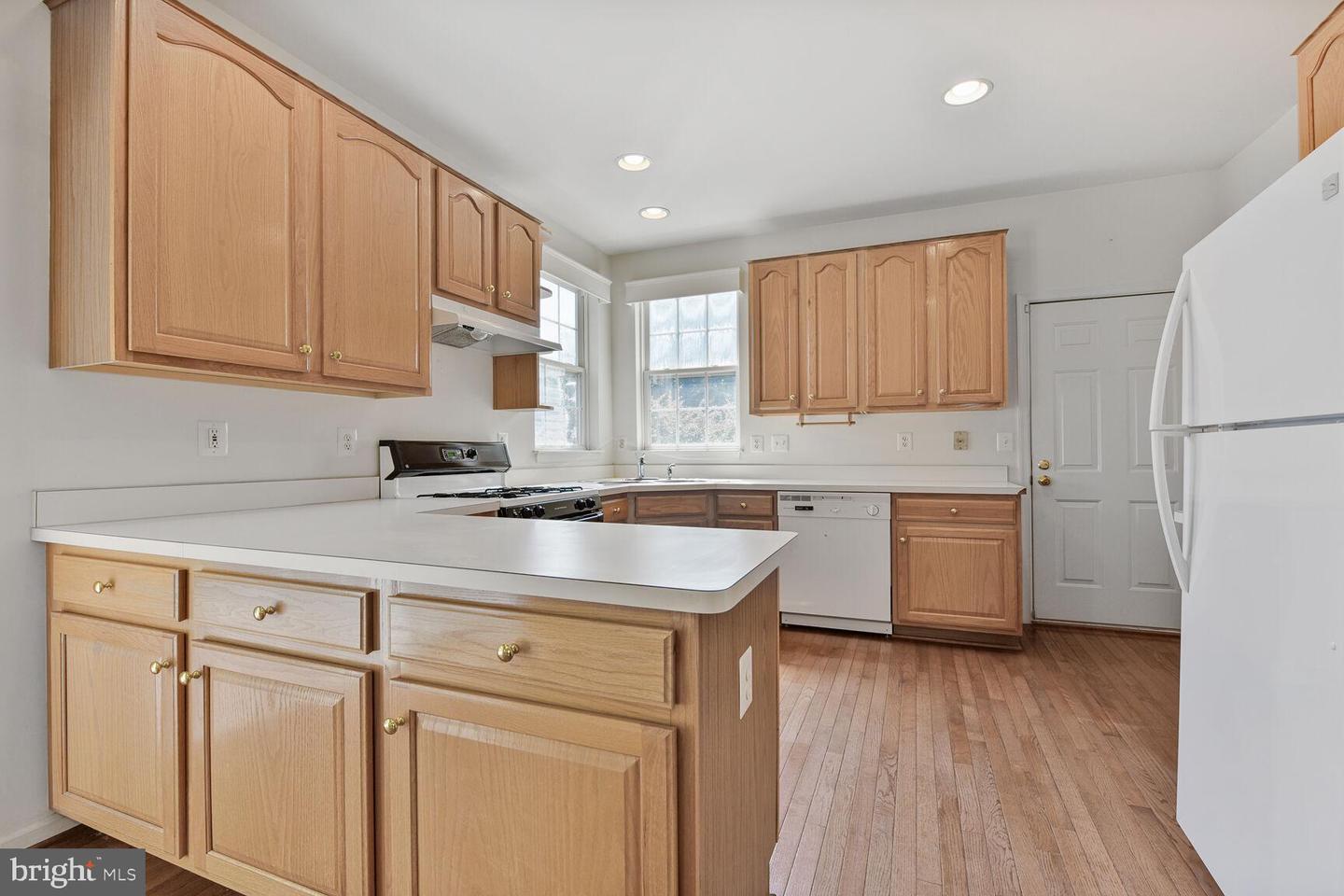607 MARSHALL DR NE, LEESBURG, Virginia 20176, 4 Bedrooms Bedrooms, ,2 BathroomsBathrooms,Residential,For sale,607 MARSHALL DR NE,VALO2095386 MLS # VALO2095386